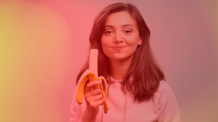 सेहत का खज़ाना है केला, खाने से दूर हो सकती हैं कई तरह की बीमारियां, पर जानें कब बन जाता है फल 'खतरनाक'