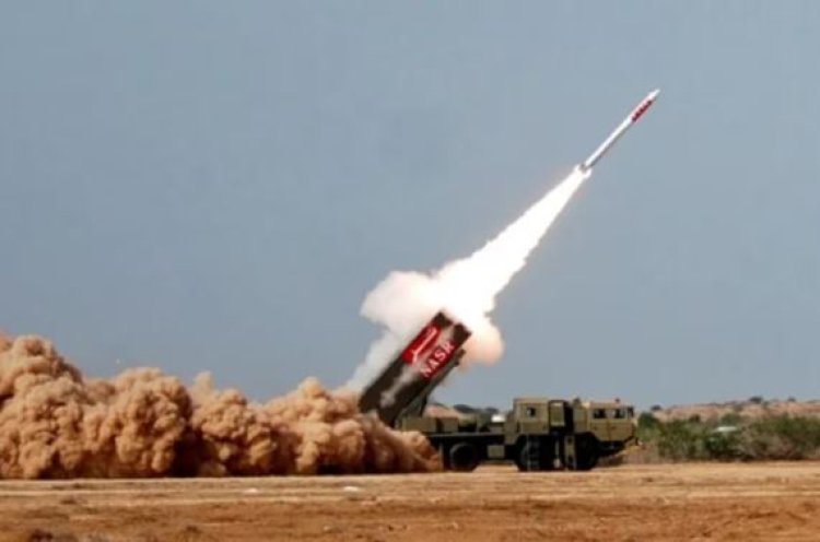 Israel-Hamas की जंग में होगी परमाणु बम की एंट्री? पाकिस्तान की गीदड़-भभकी