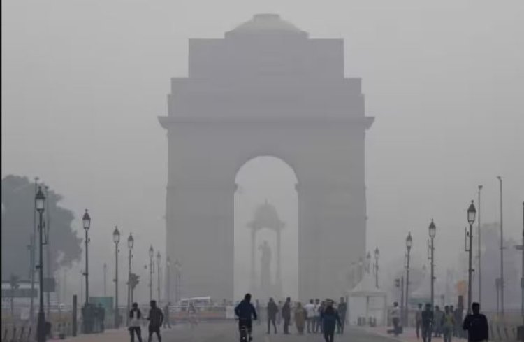 NCR में दम घोंट रहा प्रदूषण, Delhi में GRAP 4 लागू...जानें क्या-क्या बंद रहेगा?