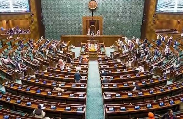संसद के इतिहास का सबसे बड़ा एक्शन! अब 49 सांसद हुए सस्पेंड